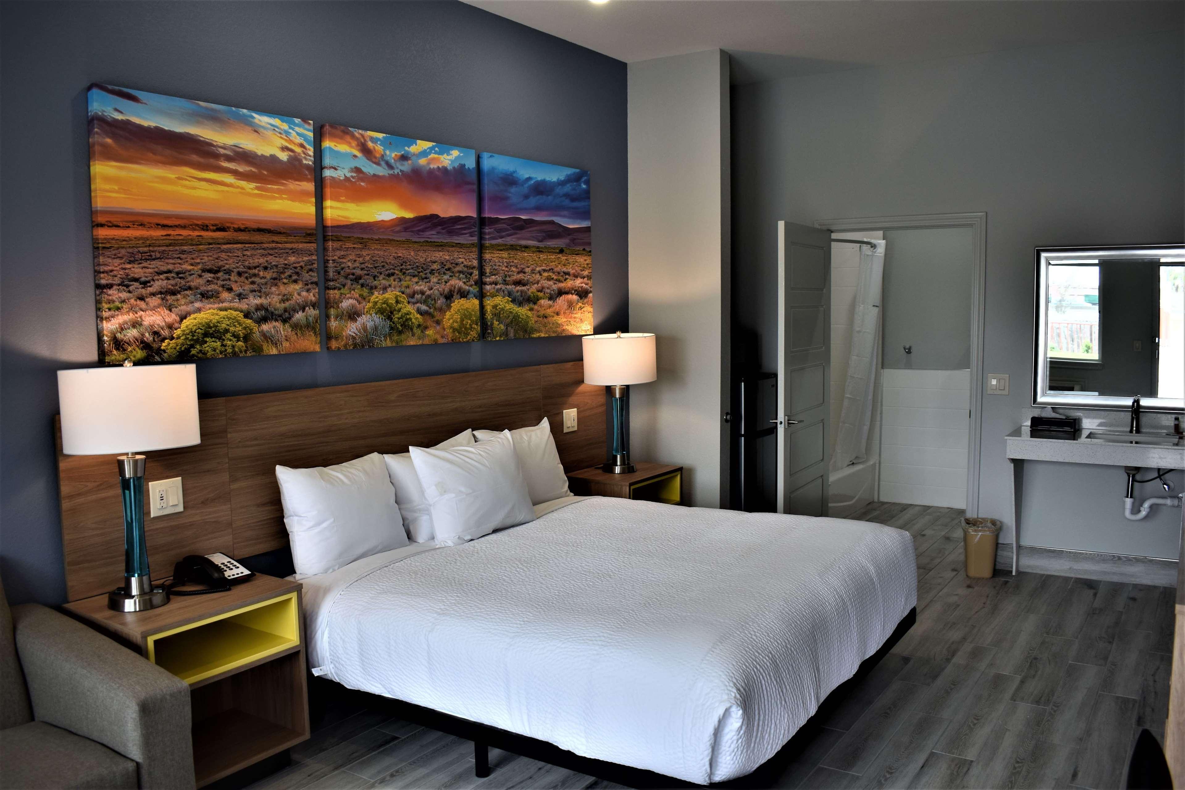 Days Inn & Suites By Wyndham Downtown/University Of Хьюстон Экстерьер фото