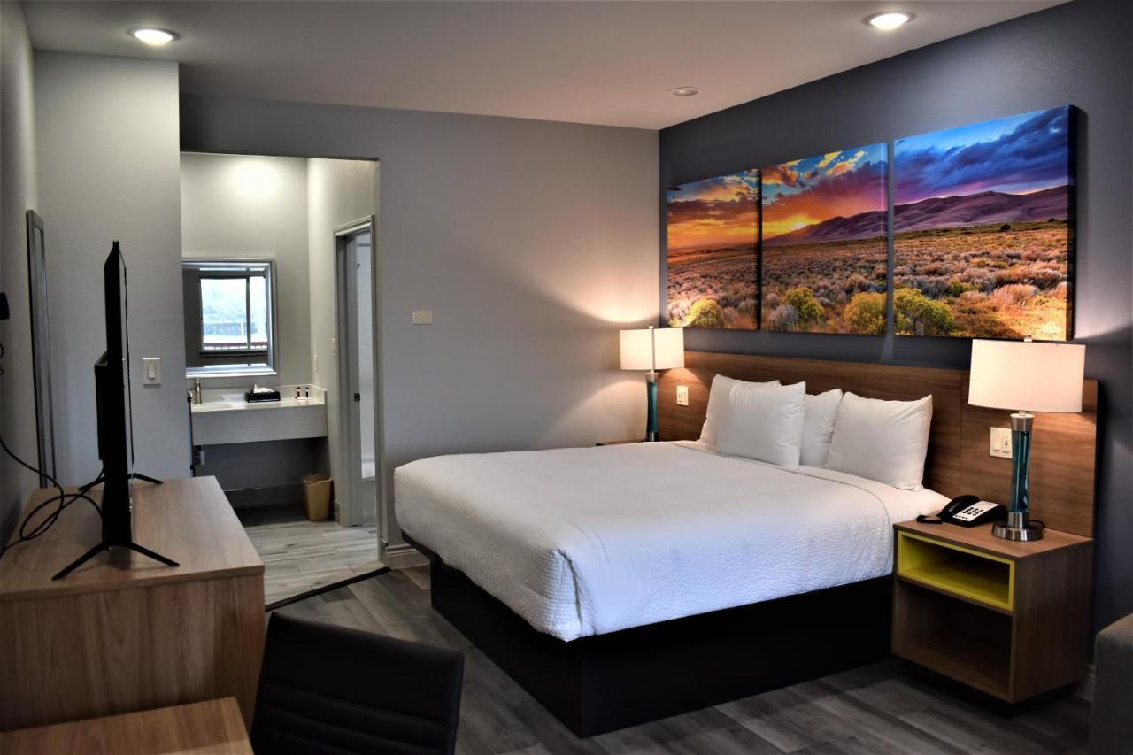 Days Inn & Suites By Wyndham Downtown/University Of Хьюстон Экстерьер фото