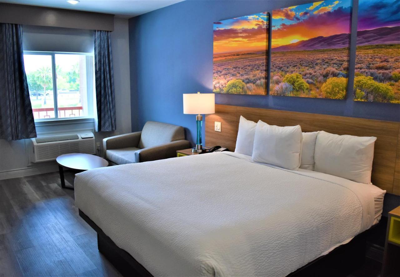 Days Inn & Suites By Wyndham Downtown/University Of Хьюстон Экстерьер фото