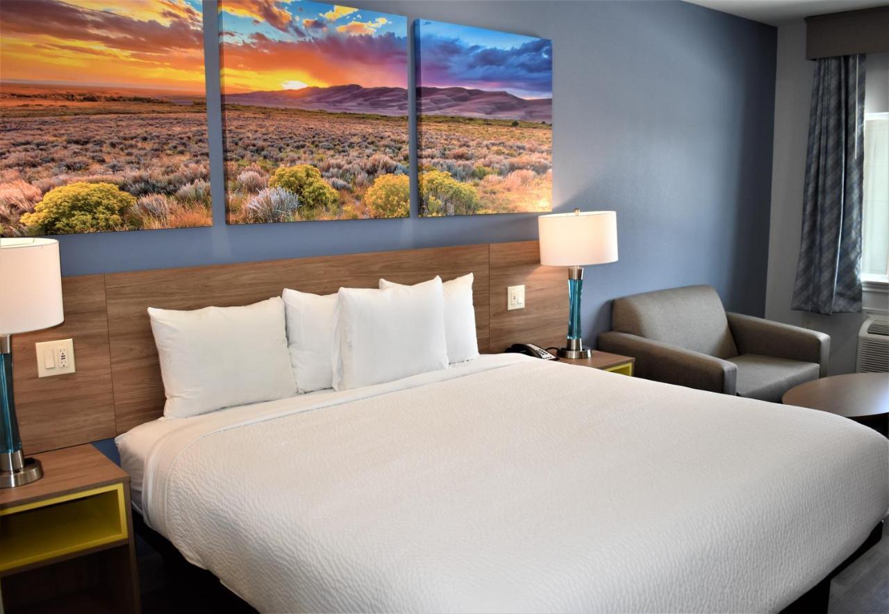 Days Inn & Suites By Wyndham Downtown/University Of Хьюстон Экстерьер фото